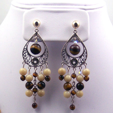 E0465 Tiger in the Snow 2.5" E0465 Tiger in the Snow 2.5"