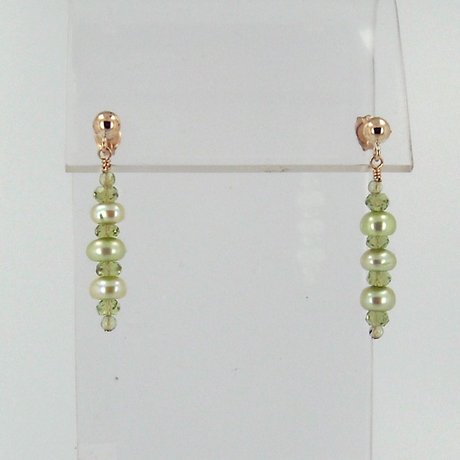 E0500 - Peridot on Parade 1.25" E0500 - Peridot on Parade 1.25"